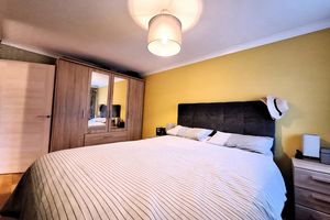 Bedroom - click for photo gallery